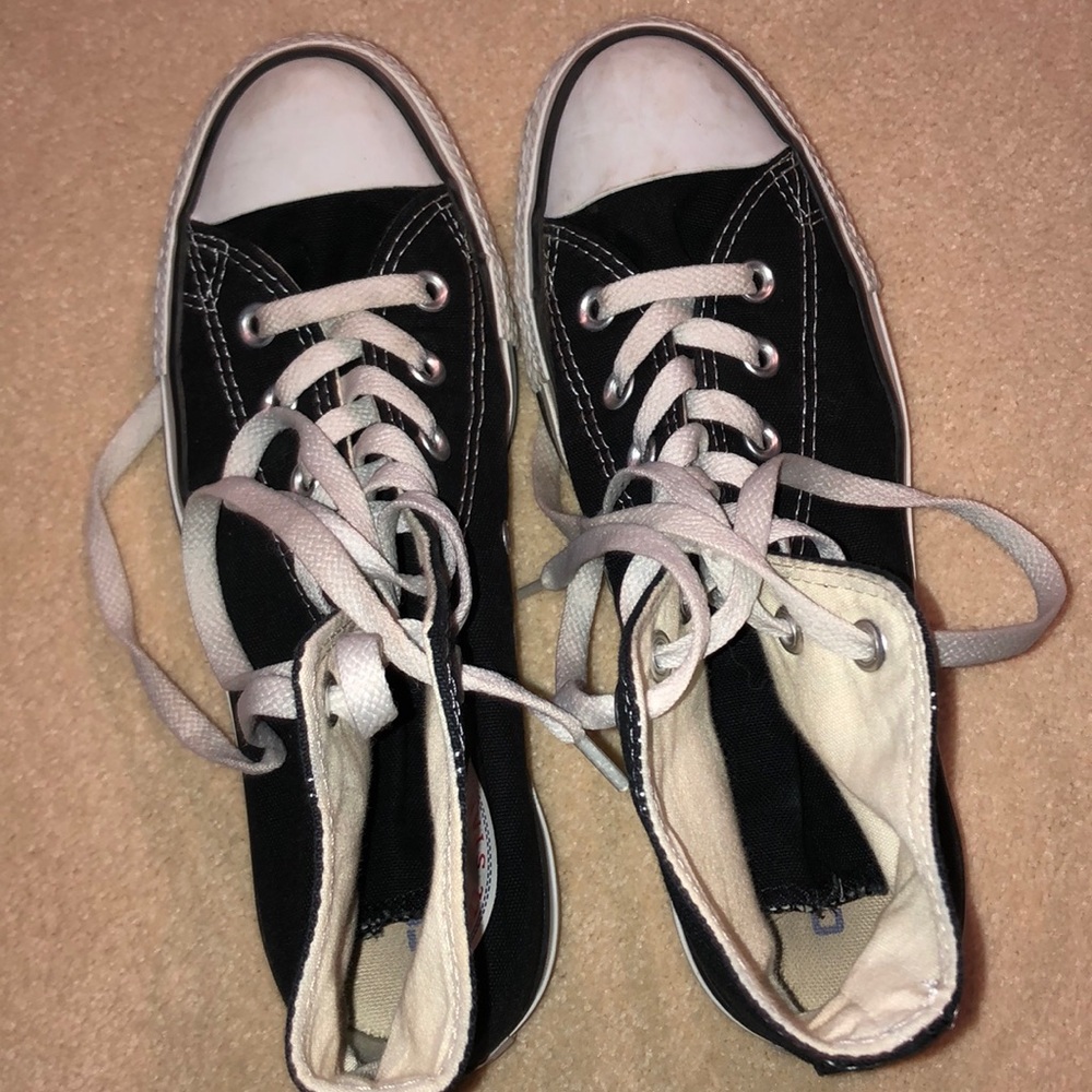 Black high-top converse